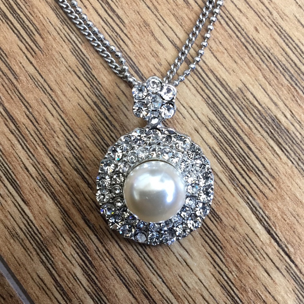 Necklace - Picture 3 of 3